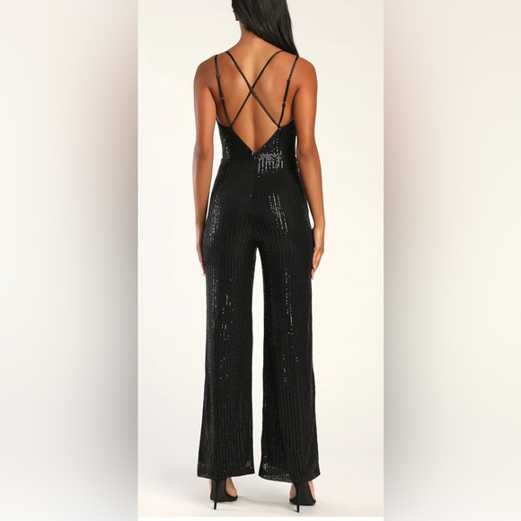 Lulu’s “Isn’t It Iconic Black” sequined wide leg jumpsuit. Never worn, has tags - Picture 7 of 8
